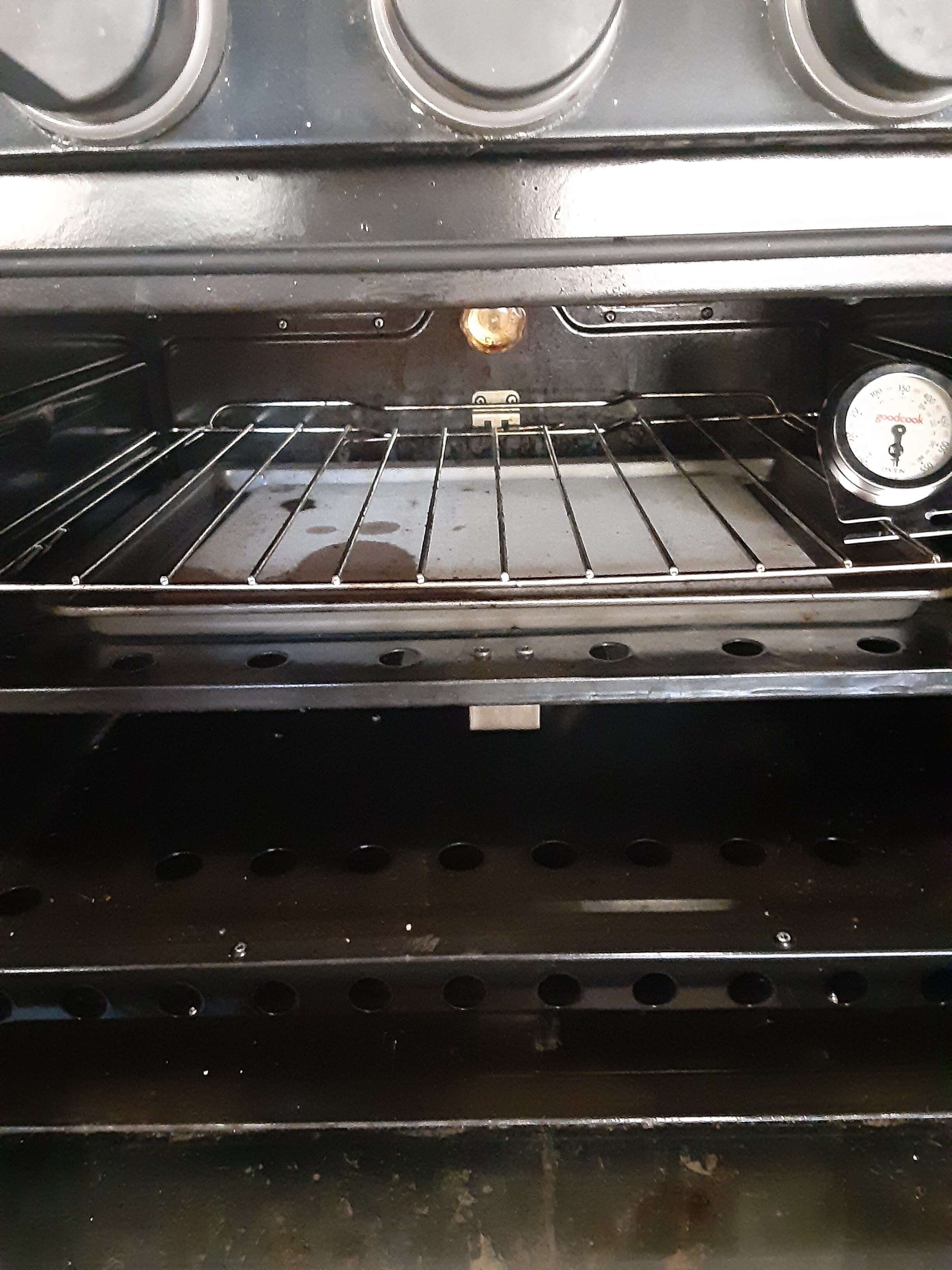 3 of My Top Tips for Using a RV Oven, Without Burning Your Food